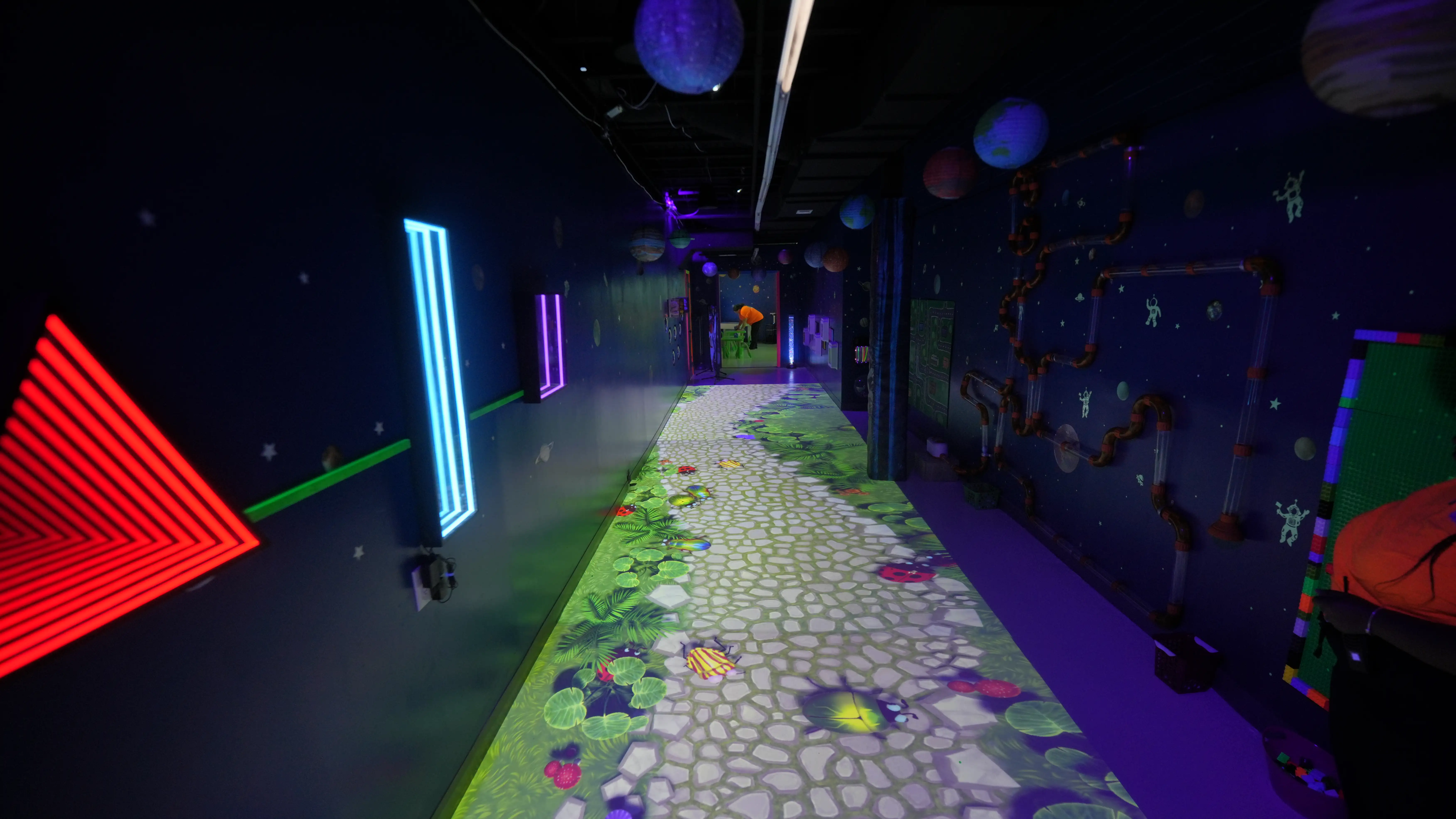 Interactive Tunnel